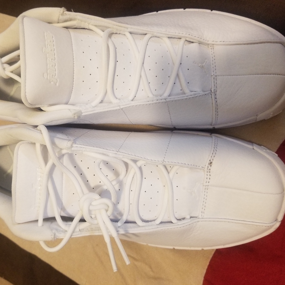 White jordan te 2 low